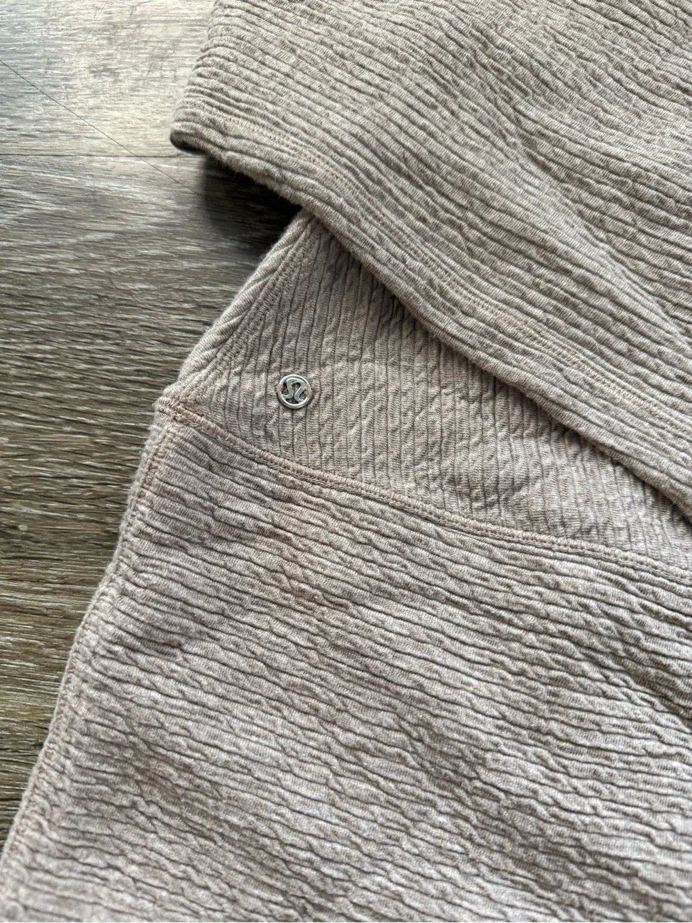 Lululemon Retreat Yourself Pullover Heathered Soft Sand